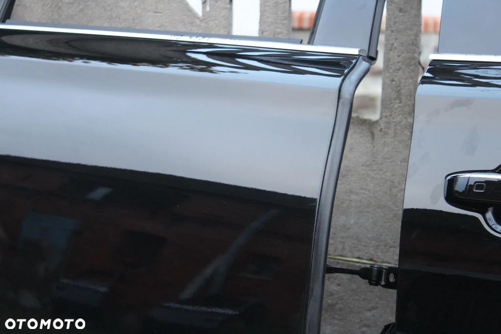 DRZWI TYLNE PRAWE AUDI A8 D4 LY9T 2015 - 8