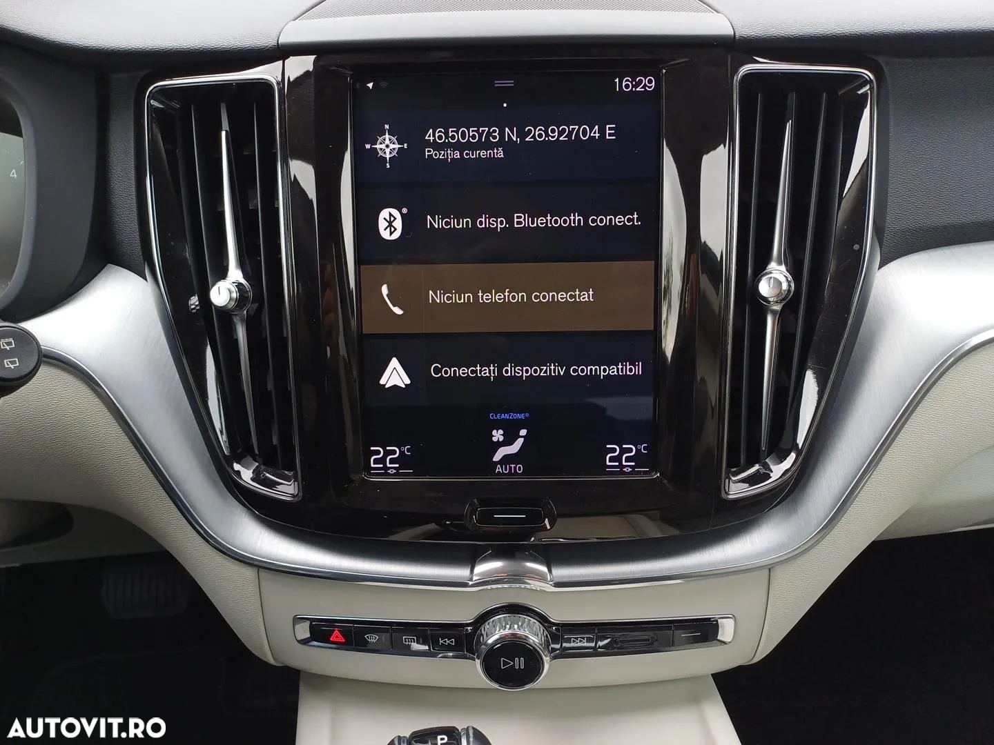 Volvo XC 60 D4 AWD Geartronic Momentum - 14