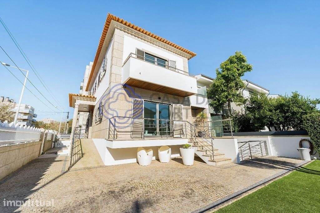 Moradia Familiar T4+1 – Senhora da Hora, Matosinhos - Grande imagem: 4/37