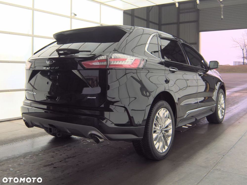 Ford Edge - 4