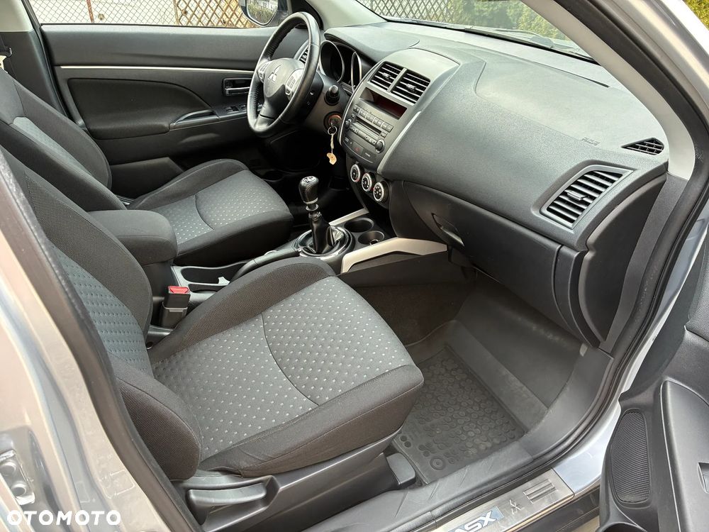 Mitsubishi ASX 1.8 DI-D 4WD Invite - 32