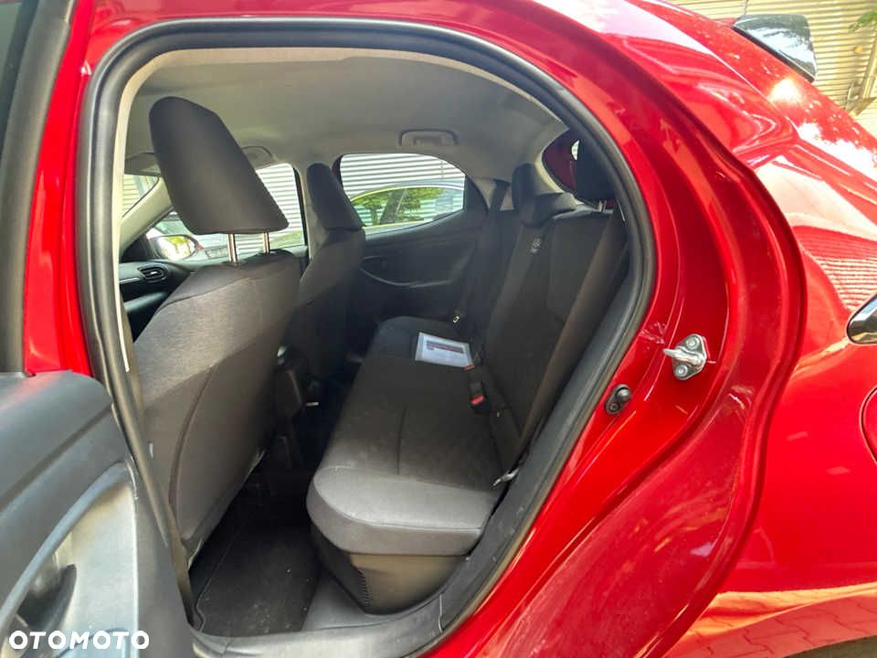 Toyota Yaris - 17