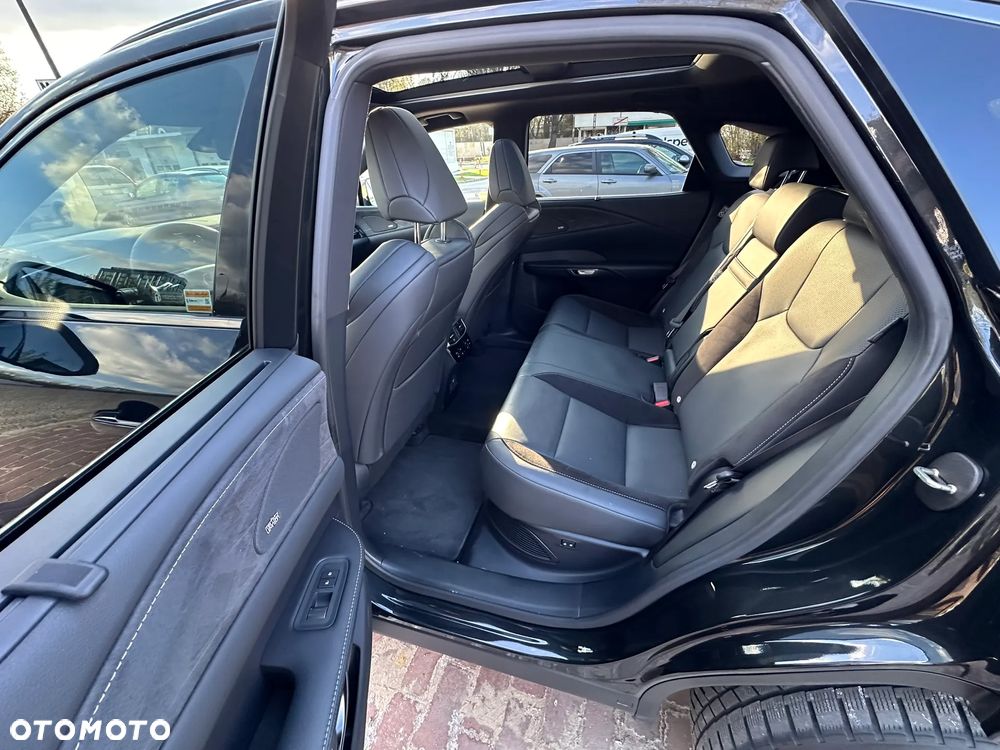 Lexus RX 500h F Sport - 8