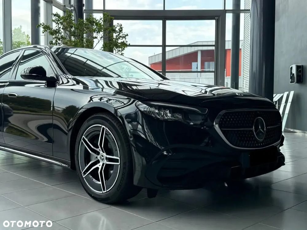 Mercedes-Benz Klasa E 220 d 4-Matic AMG - 3