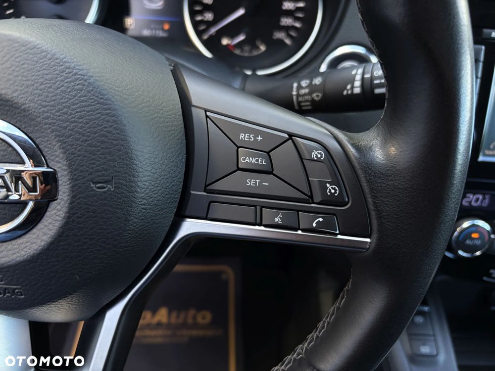 Nissan Qashqai - 24