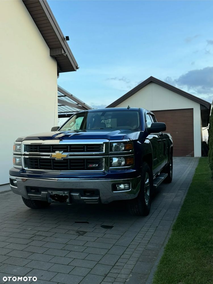 Chevrolet Silverado - 11