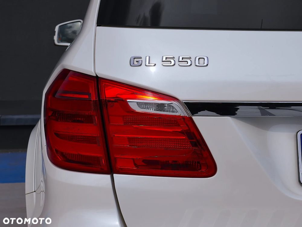 Mercedes-Benz GL 500 4-Matic - 41