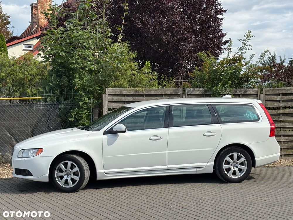 Volvo V70 D3 Kinetic - 3