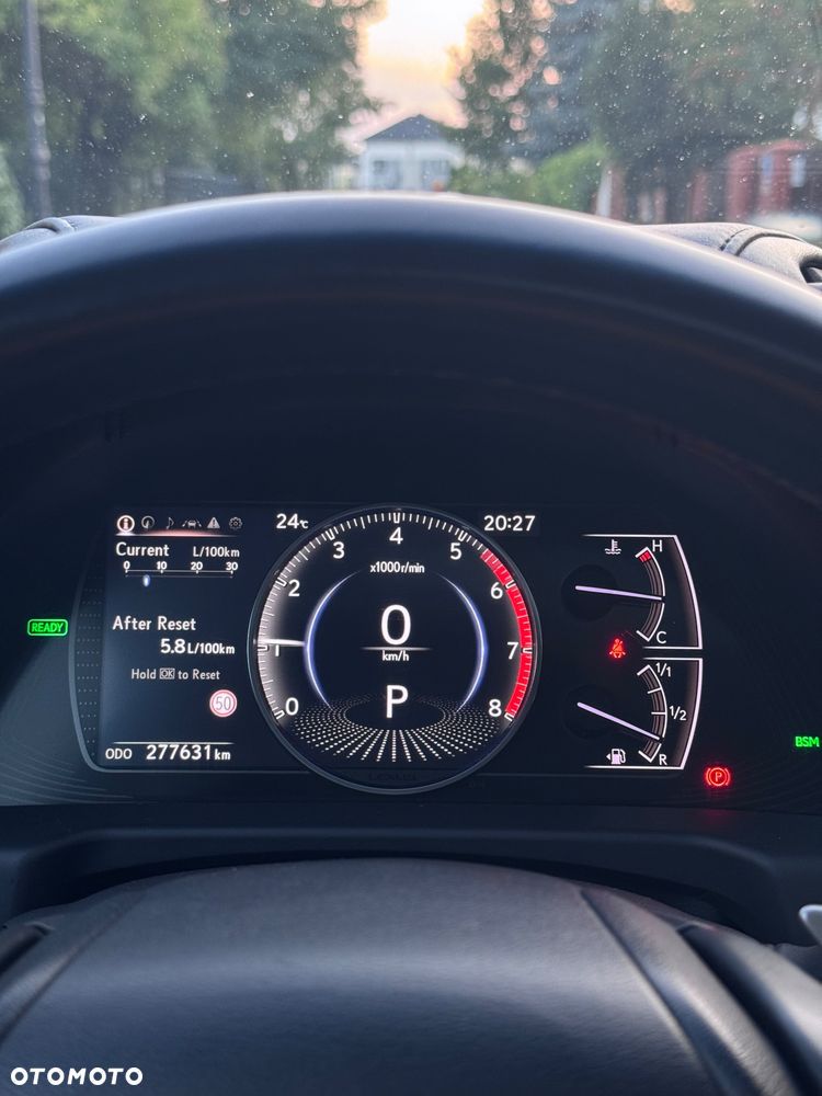 Lexus ES 300h Business Edition - 33