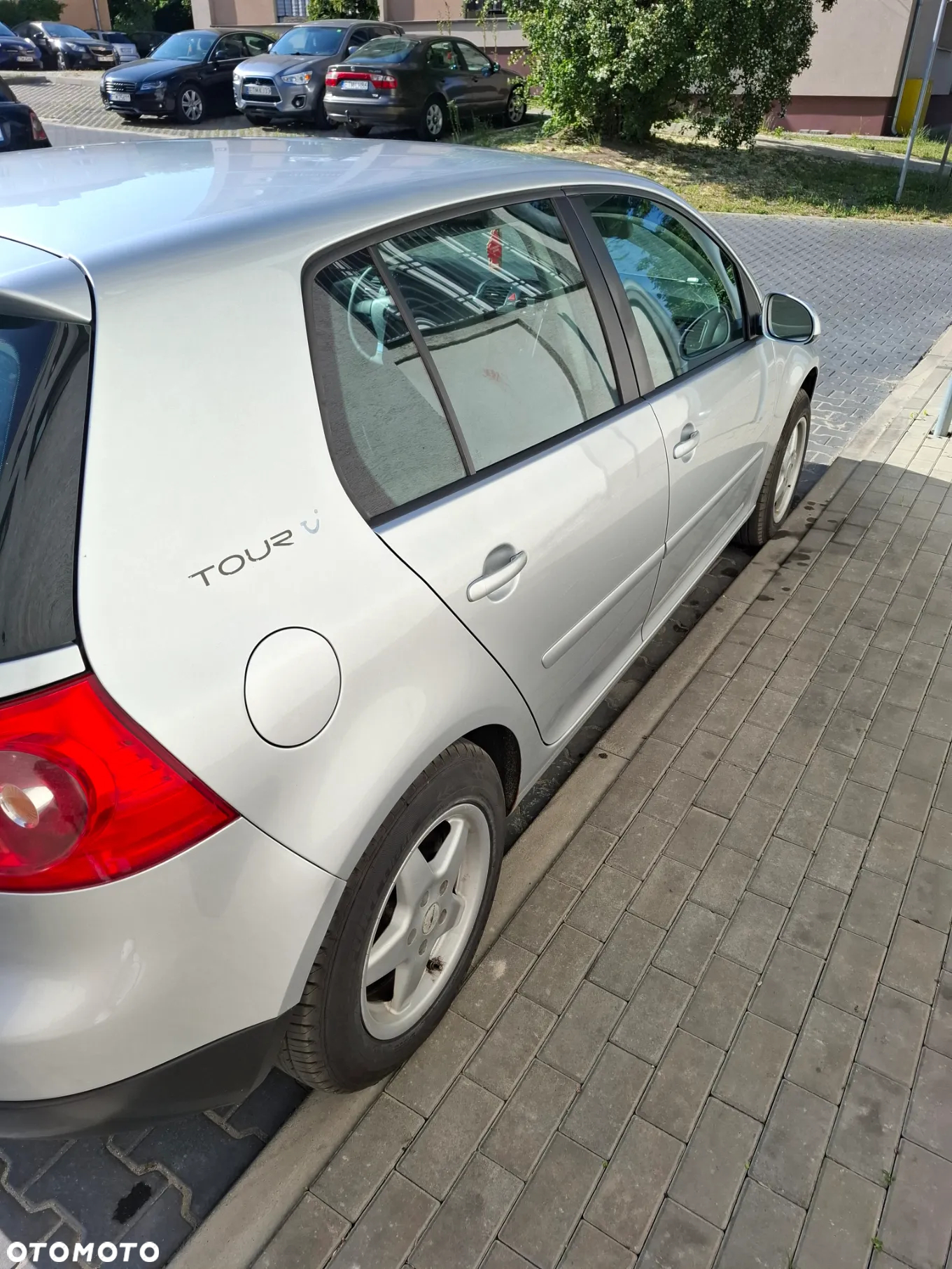 Volkswagen Golf V 1.9 TDI Comfortline - 2