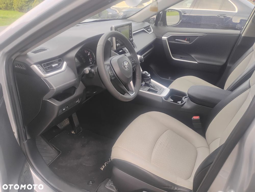 Toyota RAV4 2.0 Comfort 4x2 MS - 11