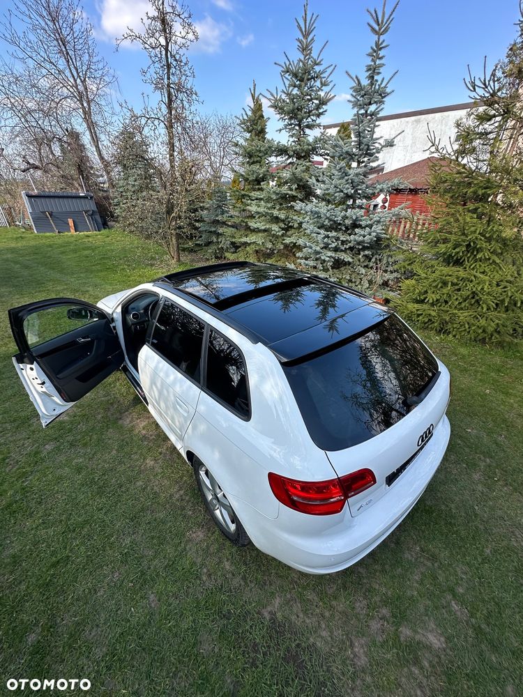 Audi A3 Sportback 1.4 TFSI S line Sportpaket - 31