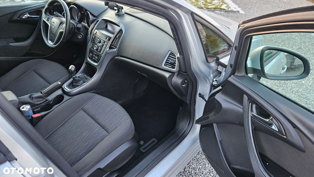 Opel Astra 1.4 T Enjoy - 15