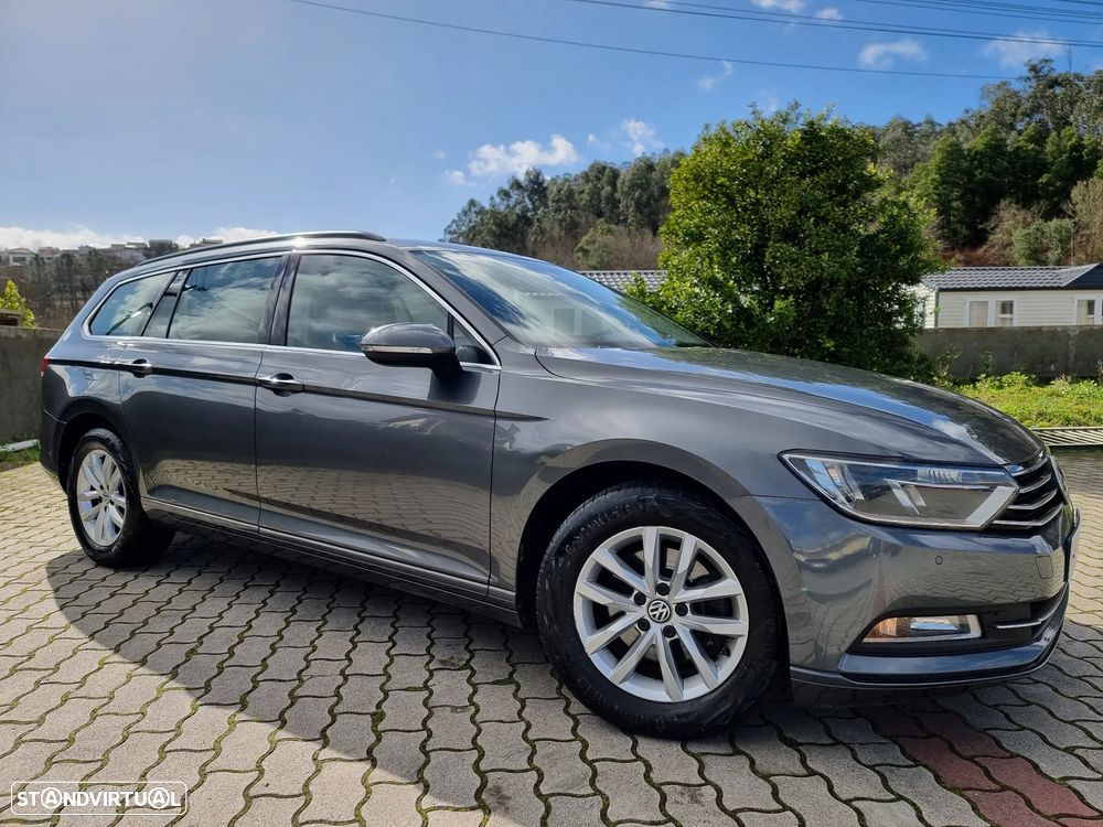 VW Passat Variant 2.0 TDi Confortline - 1