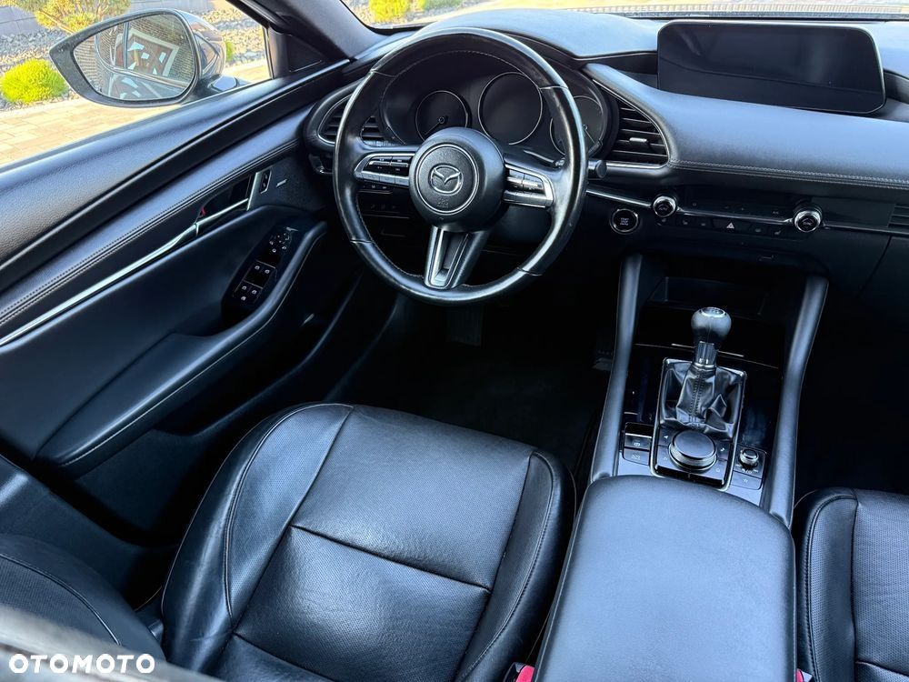 Mazda 3 SKYACTIV-D 1.8 - 18