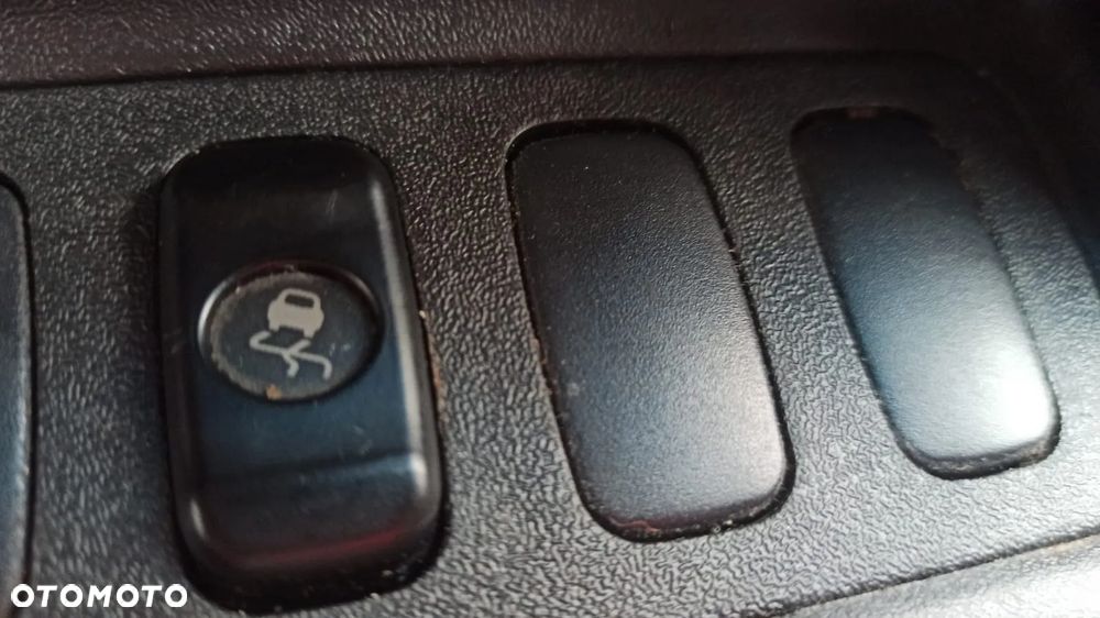 Mitsubishi Pajero 3.2 DI-D Elegance - 19