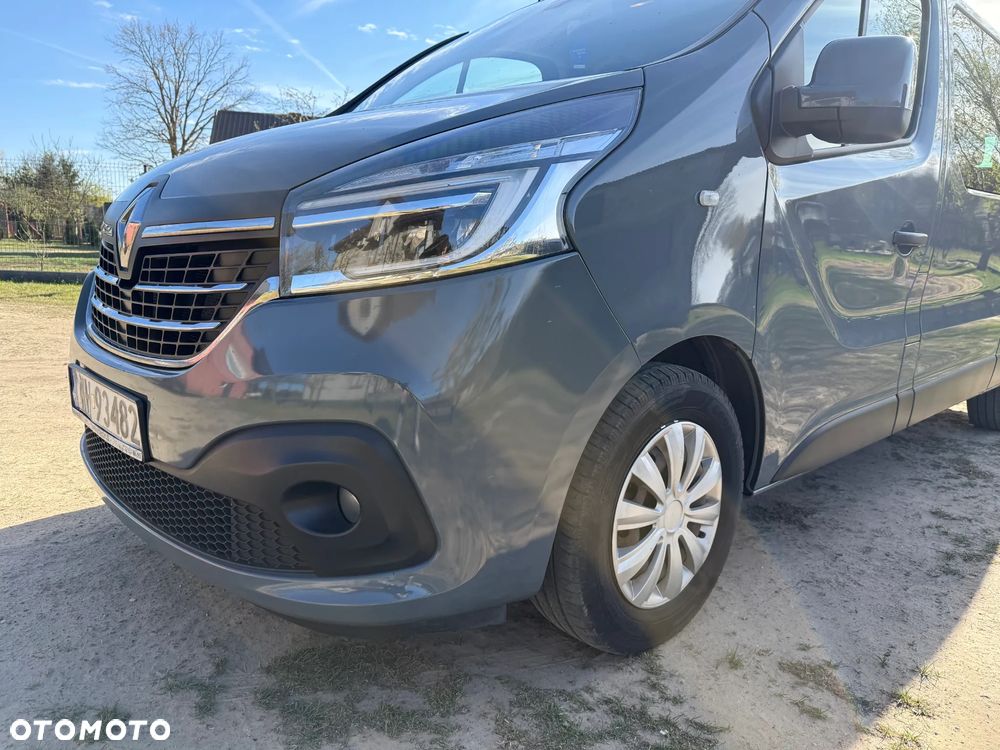Renault Trafic - 2