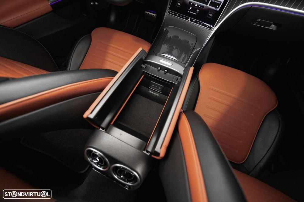 Mercedes-Benz C 300 e 9G-TRONIC AMG Line - 48