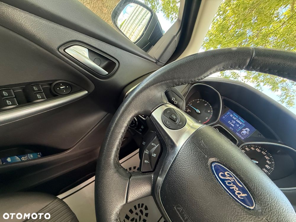 Ford Focus 1.6 TDCi DPF Start-Stopp-System Titanium - 24