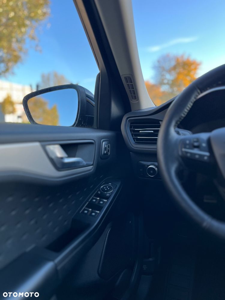 Ford Escape - 11