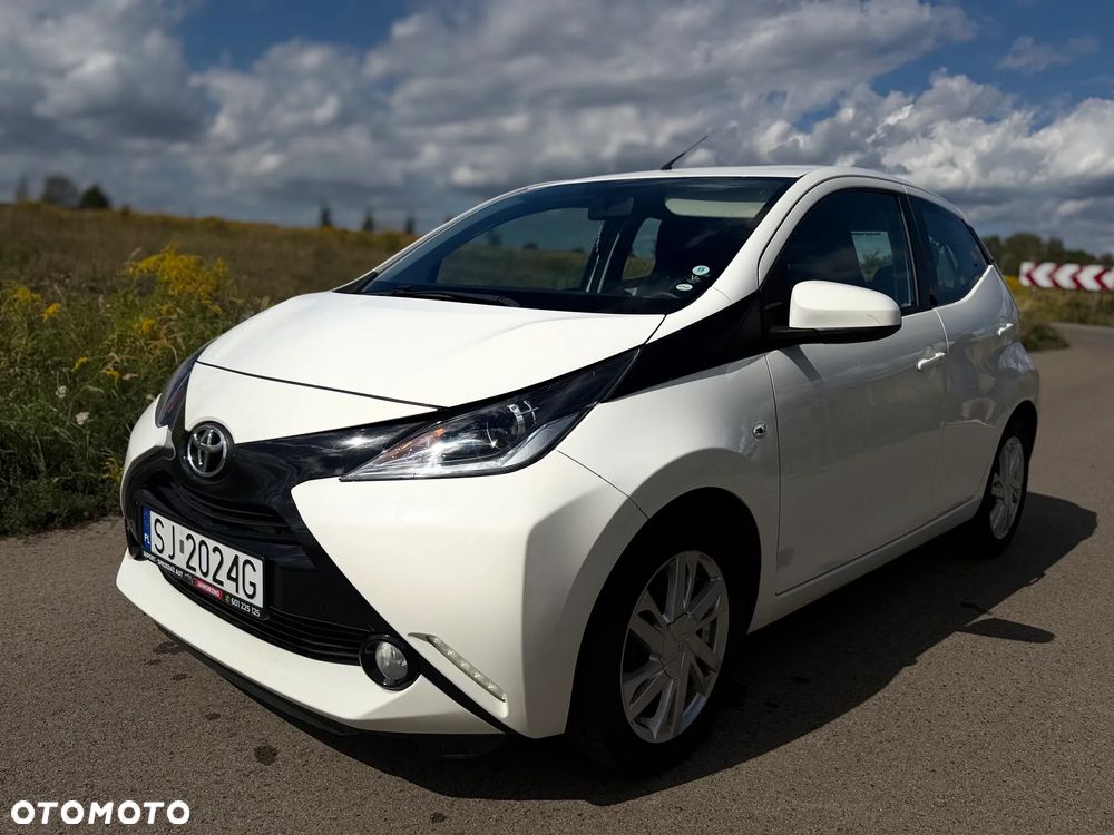 Toyota Aygo x-clusiv - 15