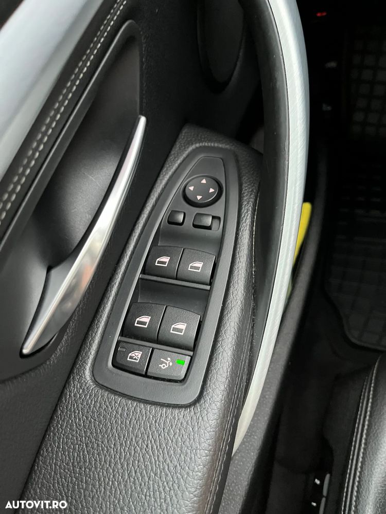 BMW Seria 3 328i xDrive Aut. Modern Line - 35