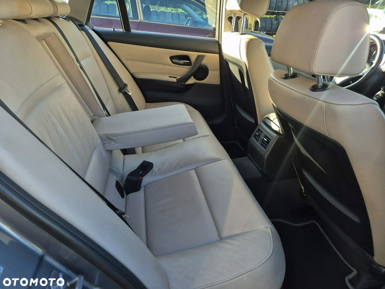 BMW Seria 3 - 21
