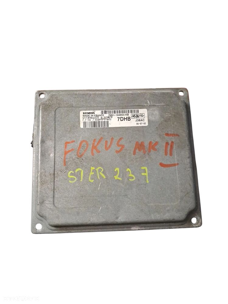 Sterownik KOMPUTER SILNIKA ECU  FORD FOCUS MK2 7M5112A650KB - 1