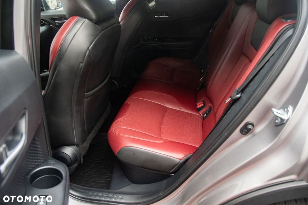 Toyota C-HR - 29