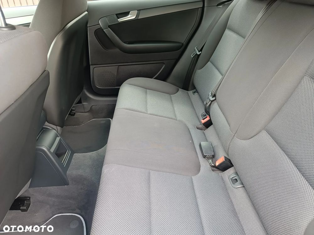 Audi A3 Sportback 1.6 TDI DPF Ambiente - 19