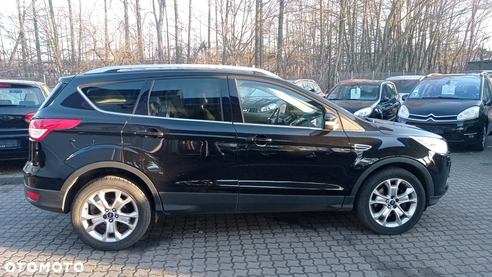 Ford Kuga 2.0 TDCi 4x4 Titanium - 22