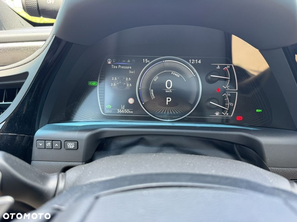 Lexus ES 300h Prestige - 14