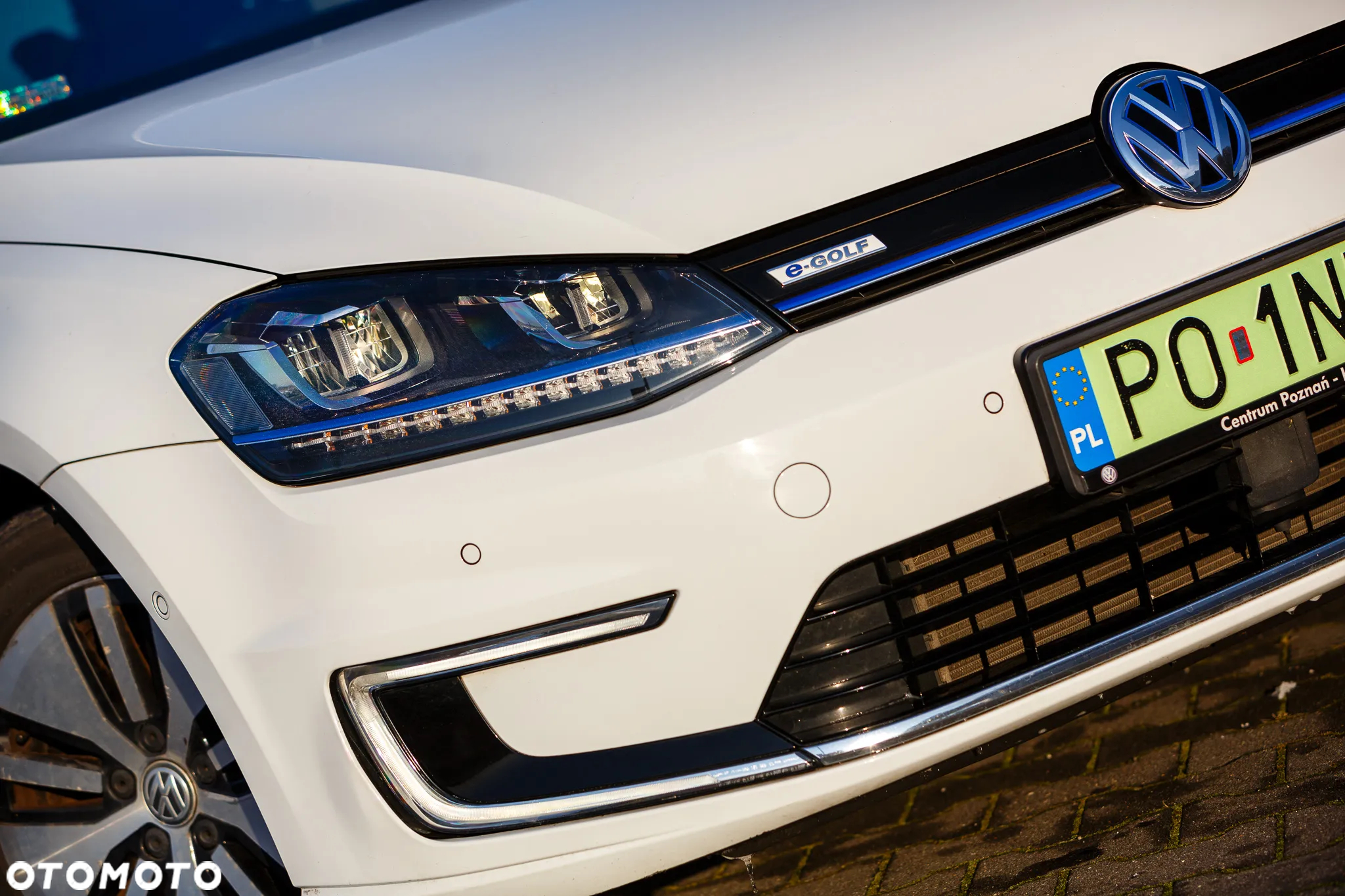 Volkswagen Golf e-Golf - 19