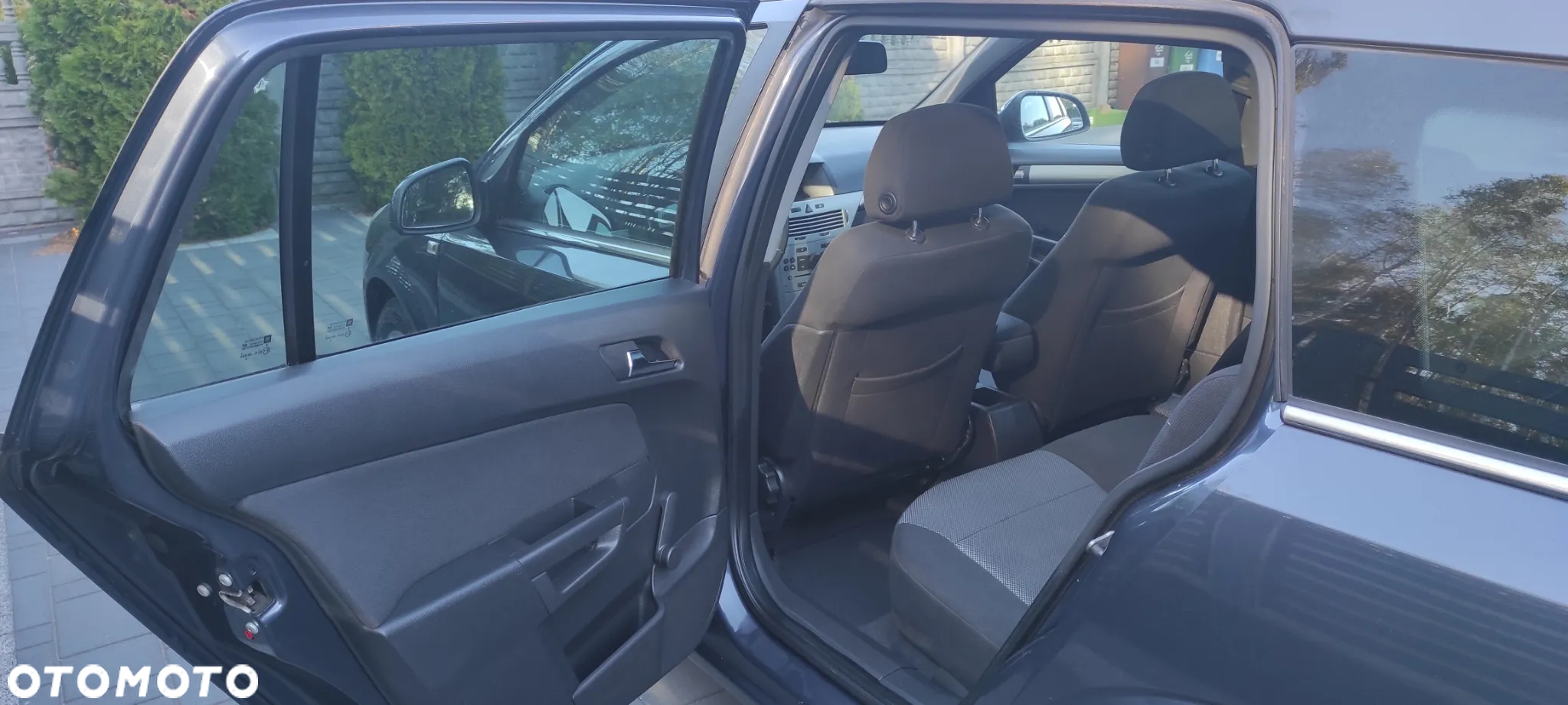 Opel Astra 1.6 - 18