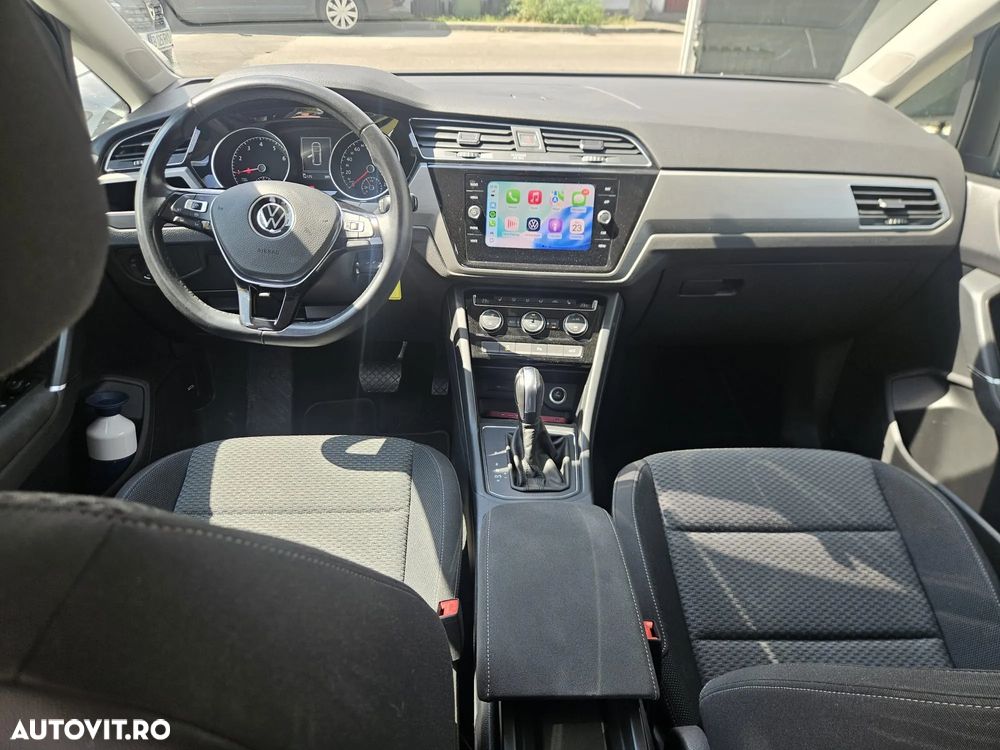 Volkswagen Touran 1.5 TSI DSG Comfortline - 5