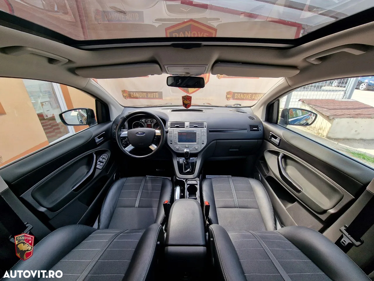 Ford Kuga 2.0 TDCi 4x4 Aut. Trend - 8