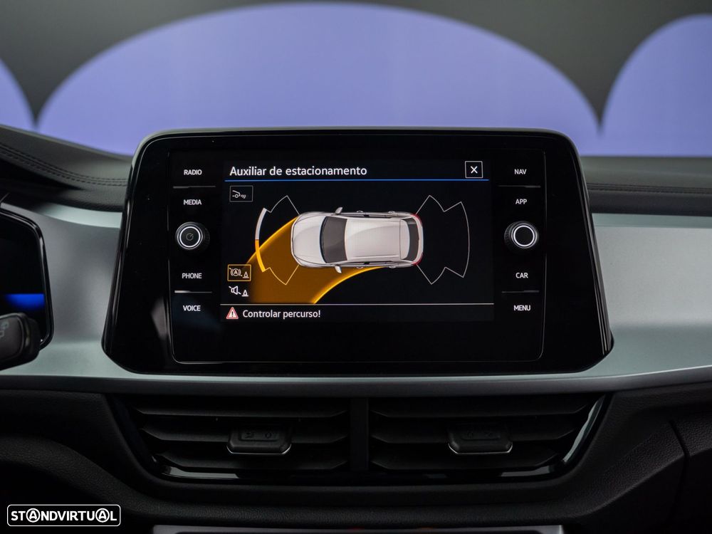 VW T-Roc 1.0 TSI Urban - 26