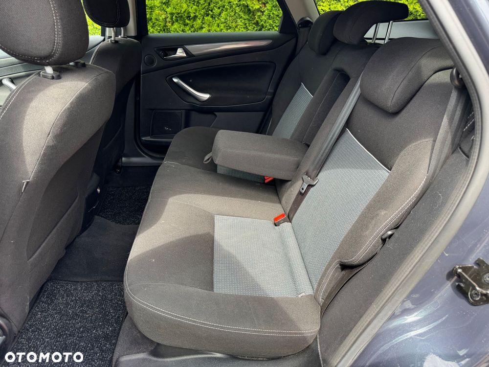 Ford Mondeo 1.6 Eco Boost Start-Stopp Champions Edition - 16
