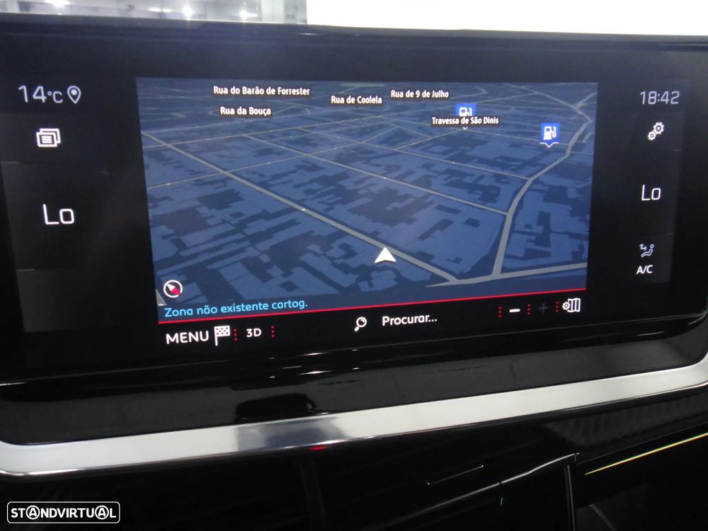 Peugeot 2008 PureTech 130 EAT8 GT - 27