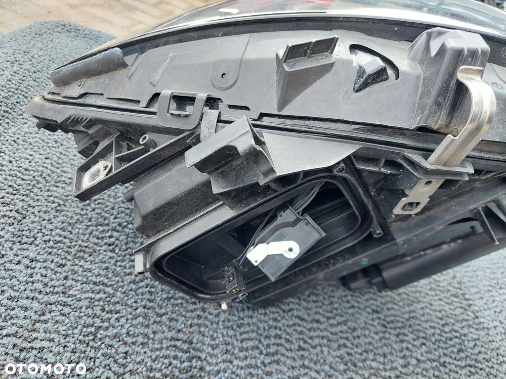 MERCEDES B-KLASA W246 lift LAMPA PRZÓD PRAWA FULL LED  A2469067001 RAF-AUTO CZĘŚCI - 9
