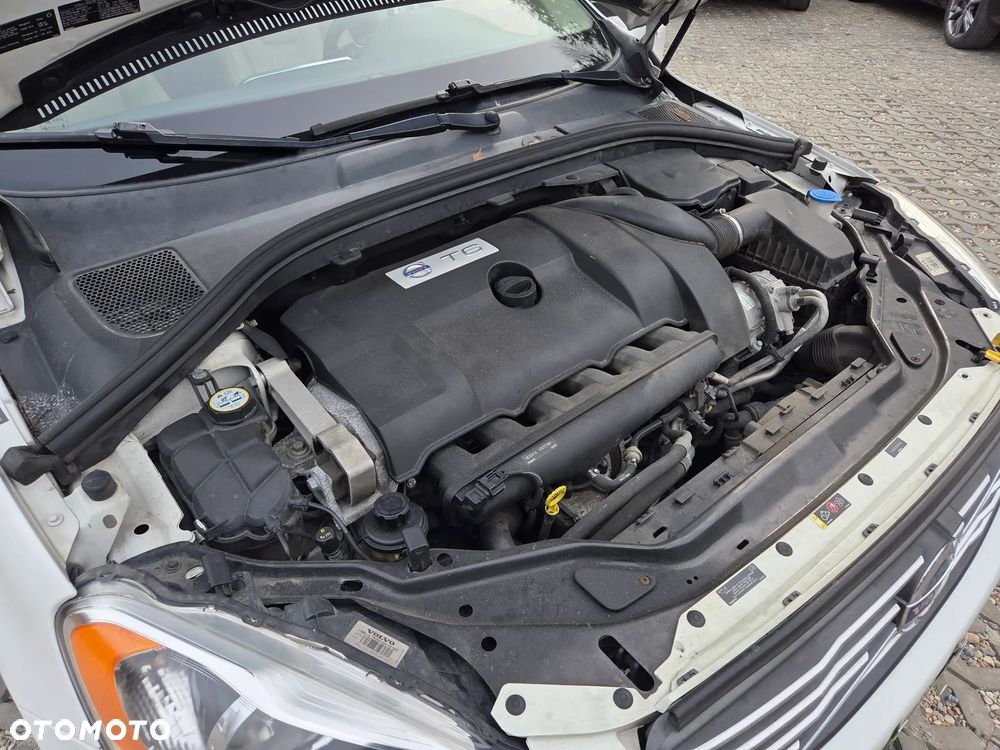 Volvo XC 60 T6 AWD Summum - 32