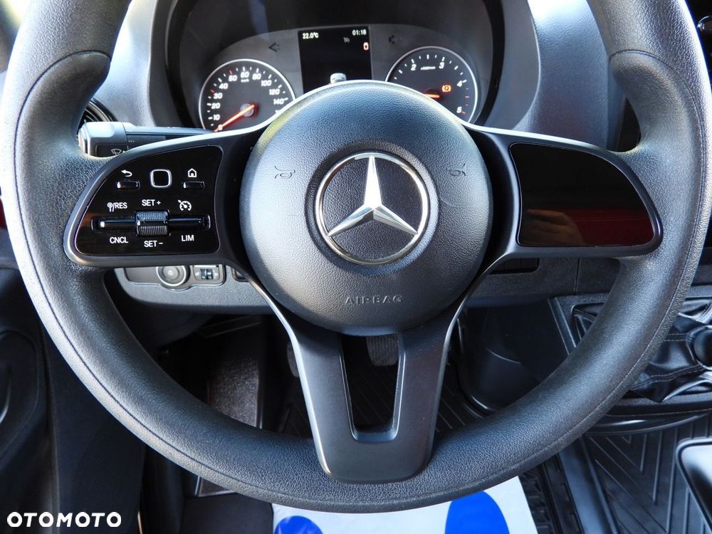 Mercedes-Benz SPRINTER 316 PLANDEKA WINDA 8 PALET WEBASTO TEMPOMAT KLIMATYZACJA  160KM - 30