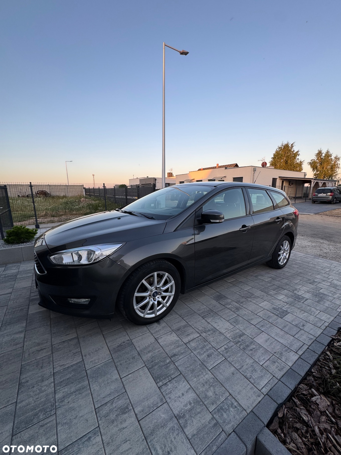 Ford Focus - 2