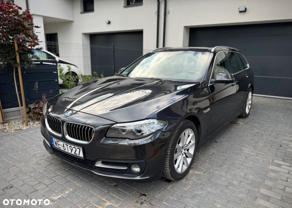 BMW Seria 5 528i xDrive - 23
