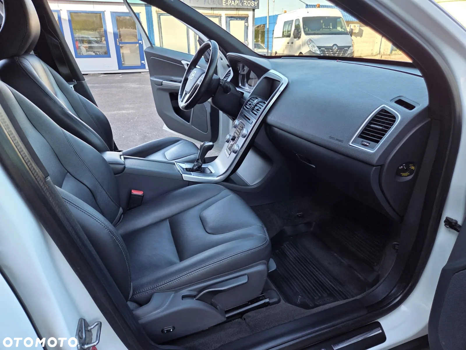 Volvo XC 60 D4 Drive-E Summum - 26