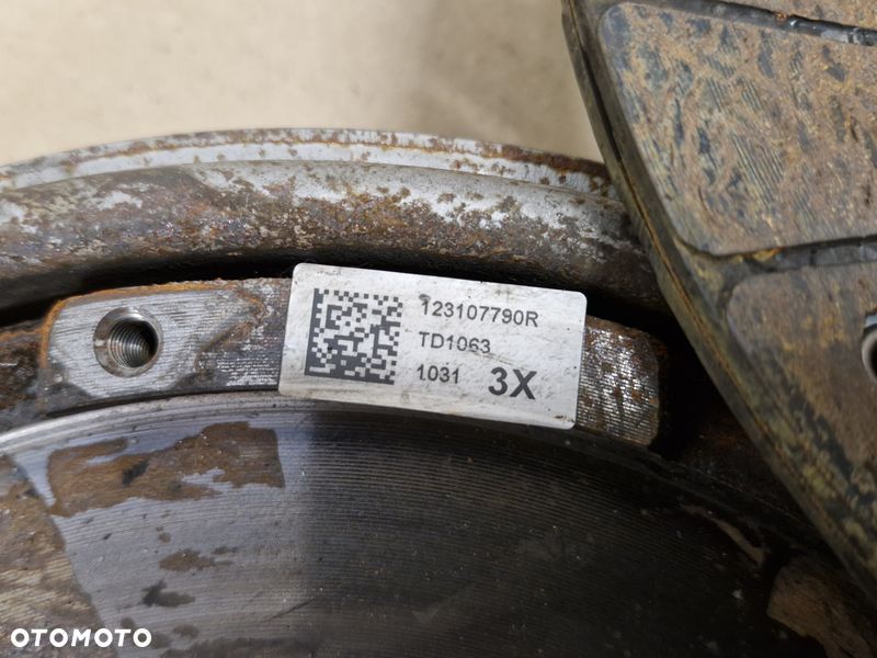 renault clio iv 1.5 dci dwumasa sprzęgło komplet docisk tarcza 123107790r - 6