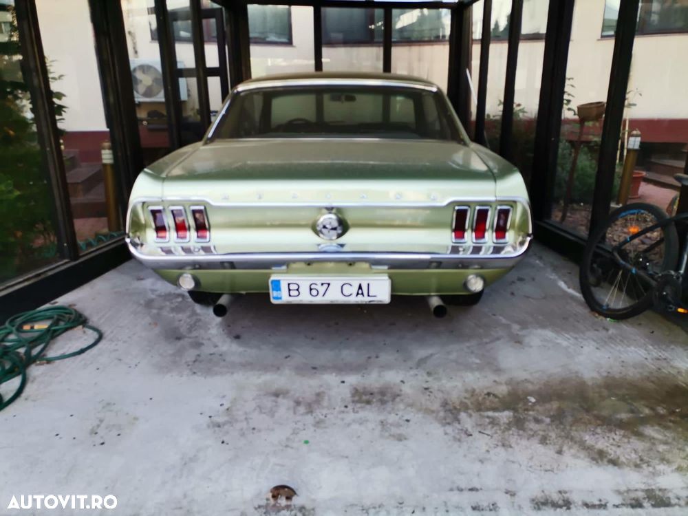 Ford Mustang ver-5-0-v8-aut- - 2