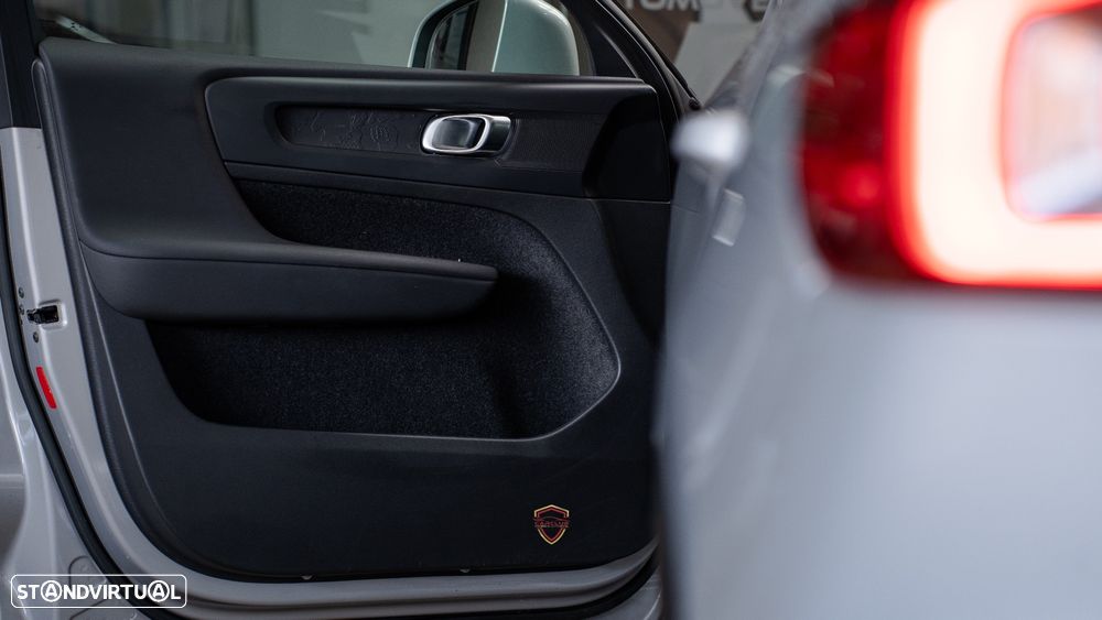 Volvo XC 40 1.5 T2 Essential - 14