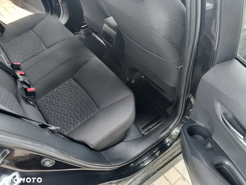 Toyota Corolla 2.0 Hybrid Executive - 26