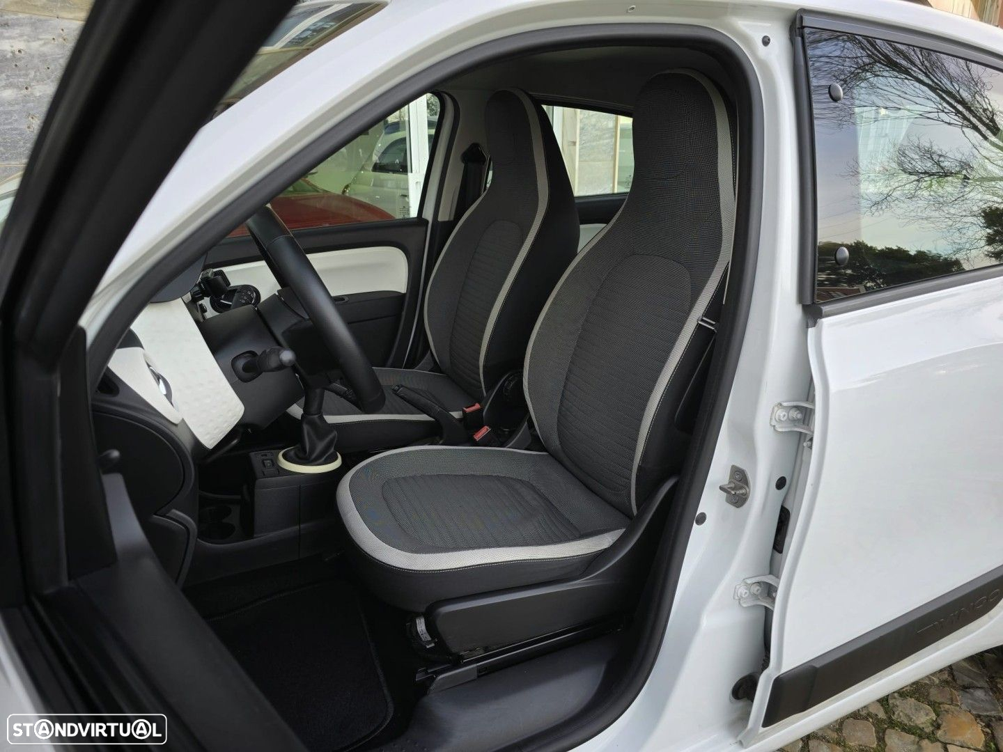 Renault Twingo SCe 70 S&S Cosmic - 7